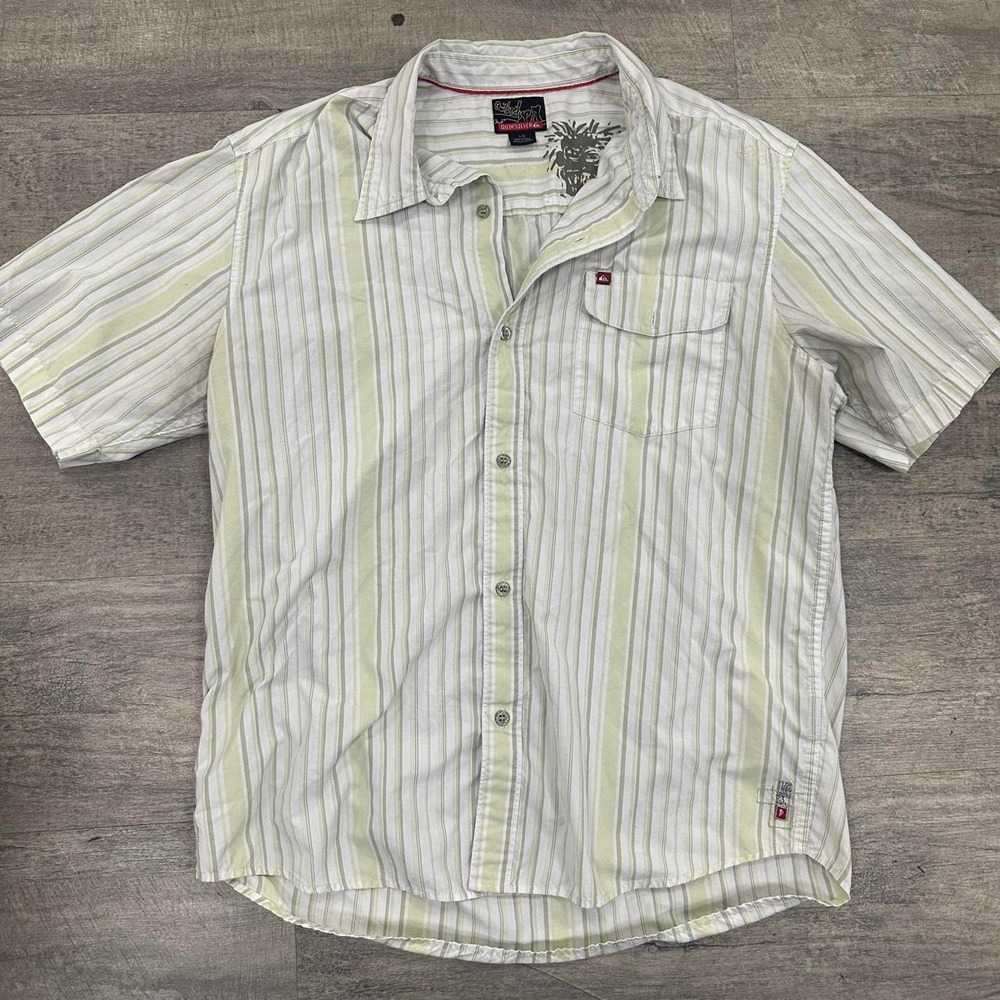 *SOLD* Quiksilver Y2K 2000s White + Green Striped Button Up Casual Shirt Large